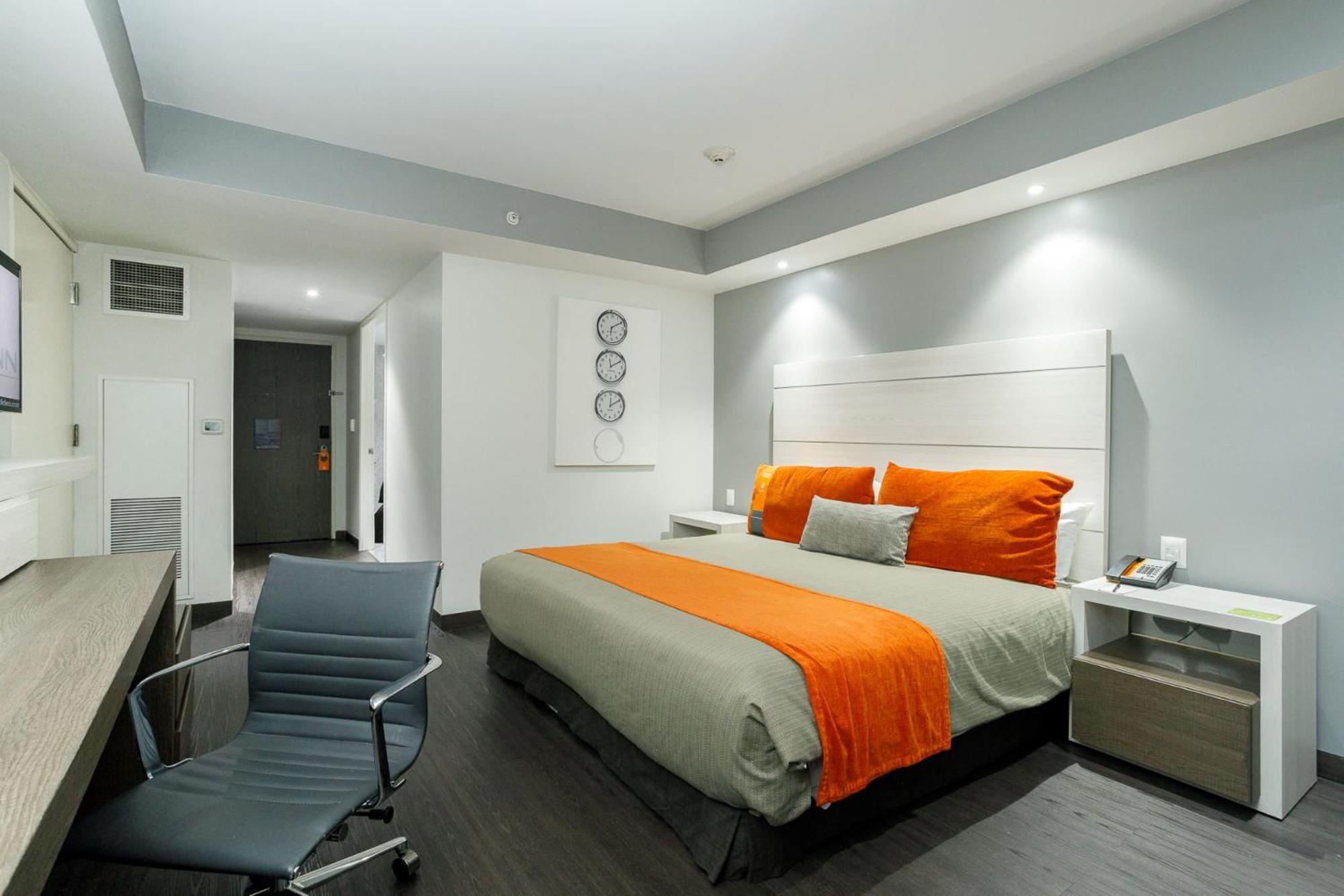 Real Inn Tijuana By Camino Real Hoteles Ngoại thất bức ảnh A room at the hotel