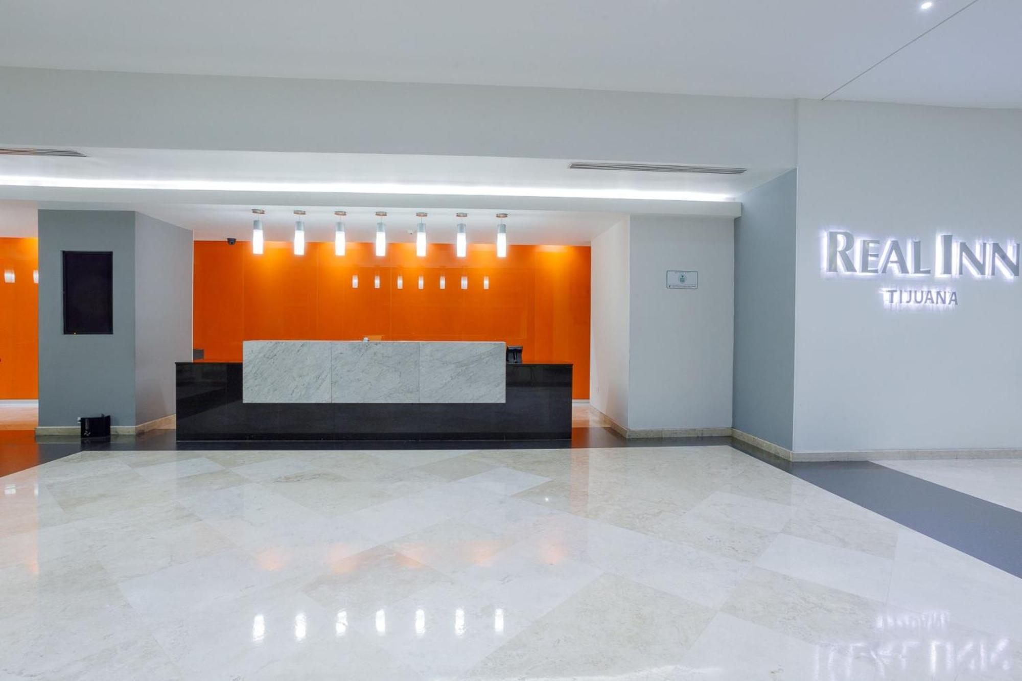 Real Inn Tijuana By Camino Real Hoteles Ngoại thất bức ảnh Realty+